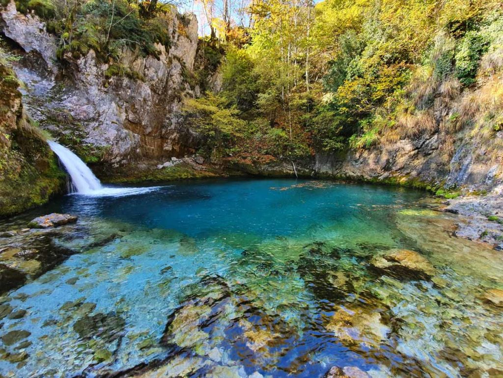 Ojo Azul Albania