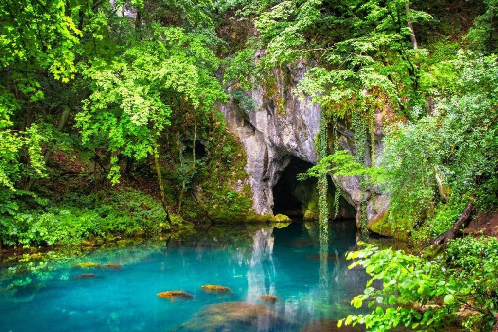 Viajar al Cañón de Matka